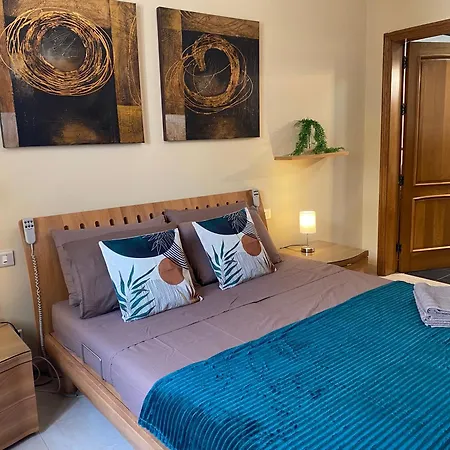 Apartamento Seafront Harbour Haven - Steps To Ferry, Shops And Beaches