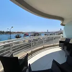 아파트 Seafront Harbour Haven - Steps To Ferry, Shops And Beaches 슬리에마