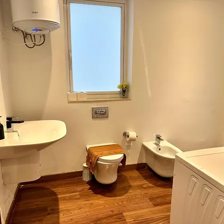 Seafront Harbour Haven - Steps To Ferry, Shops And Beaches Lägenhet Sliema