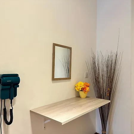 Lägenhet Seafront Harbour Haven - Steps To Ferry, Shops And Beaches Sliema