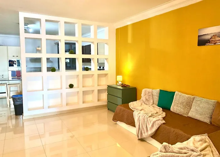 Seafront Harbour Haven - Steps To Ferry, Shops And Beaches 슬리에마