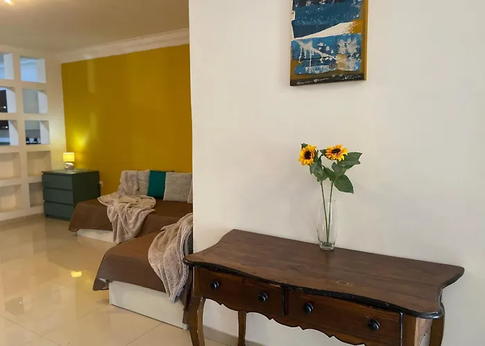 아파트 Seafront Harbour Haven - Steps To Ferry, Shops And Beaches 슬리에마