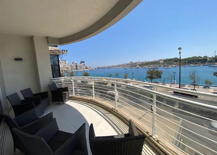 Seafront Harbour Haven - Steps To Ferry, Shops And Beaches * 슬리에마