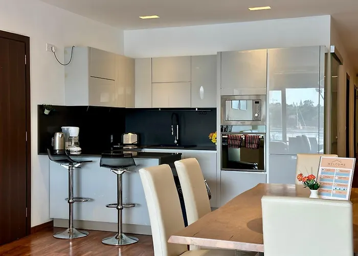 아파트 Seafront Harbour Haven - Steps To Ferry, Shops And Beaches *