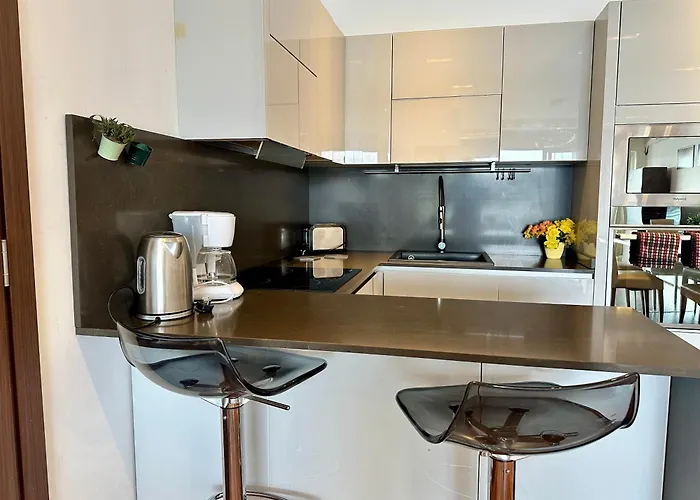 Seafront Harbour Haven - Steps To Ferry, Shops And Beaches 슬리에마