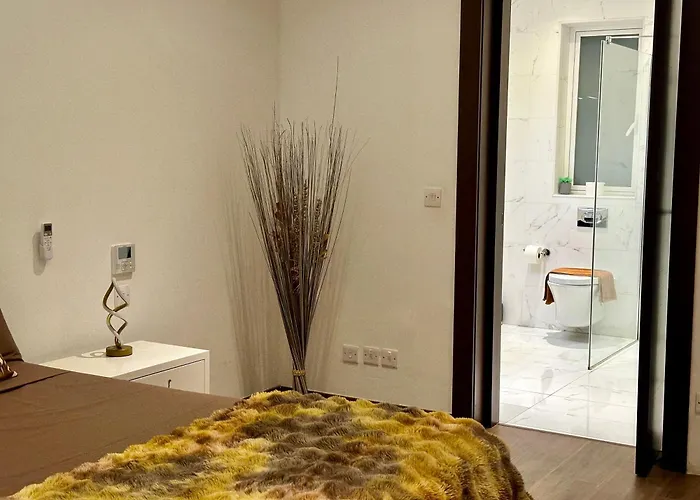 Seafront Harbour Haven - Steps To Ferry, Shops And Beaches 슬리에마